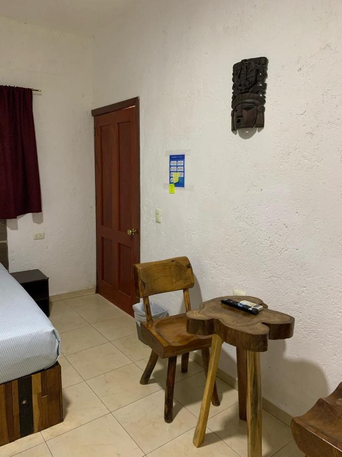 Szapot Hotel *